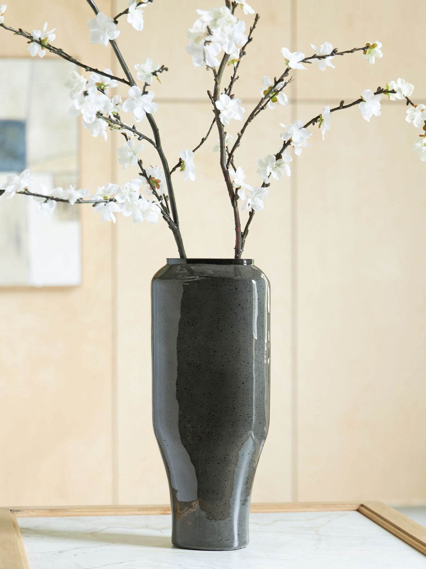 Kierlain - Vase - Forward Furniture