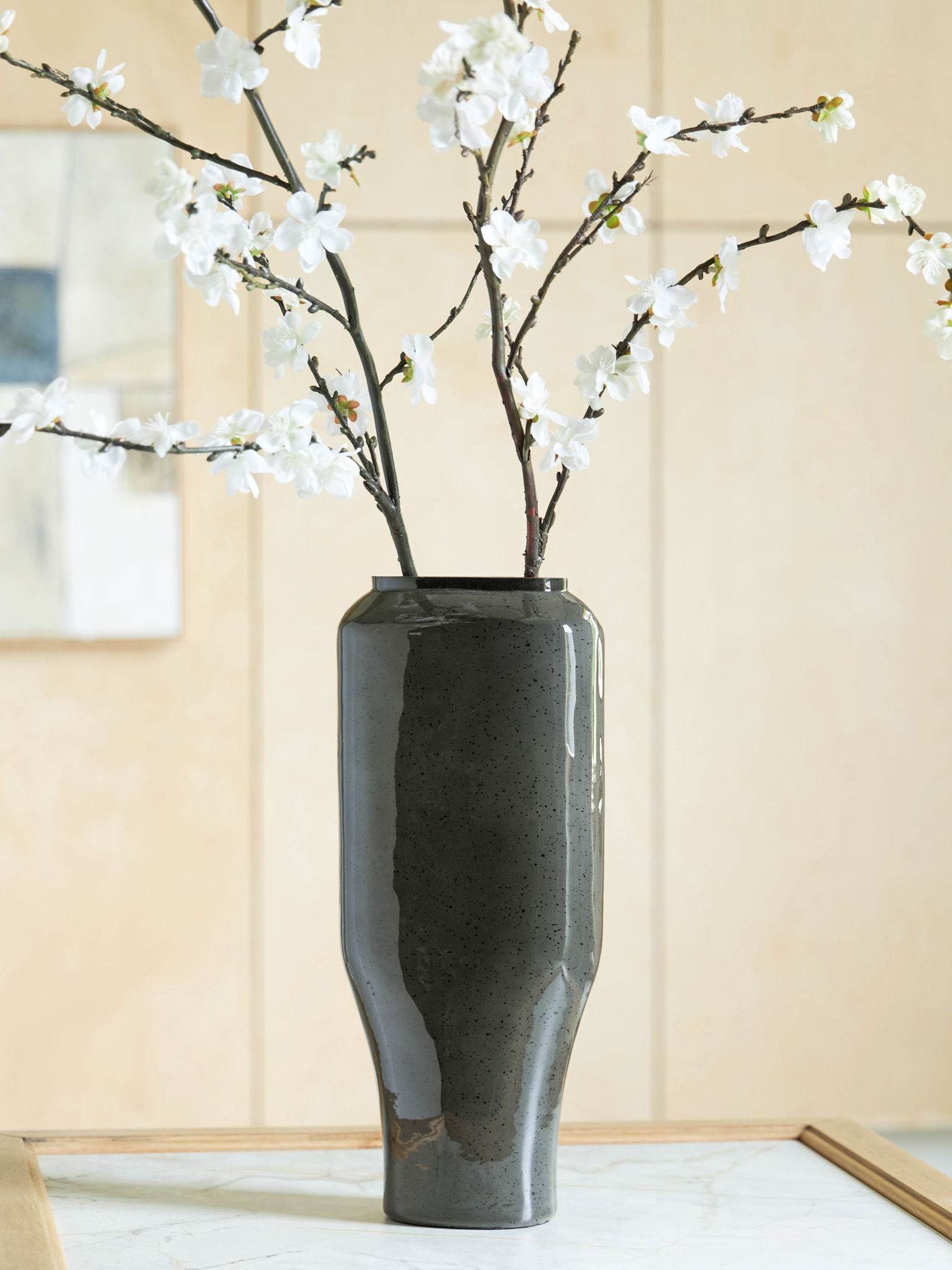 Kierlain - Vase - Forward Furniture
