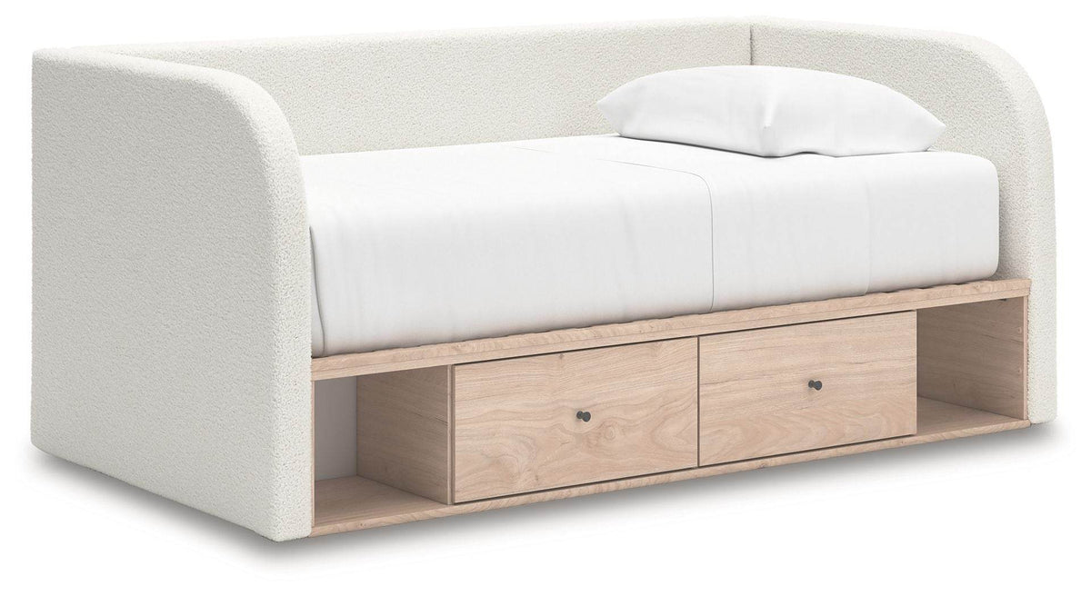 Arloster - Upholstered Day Bed - Forward Furniture