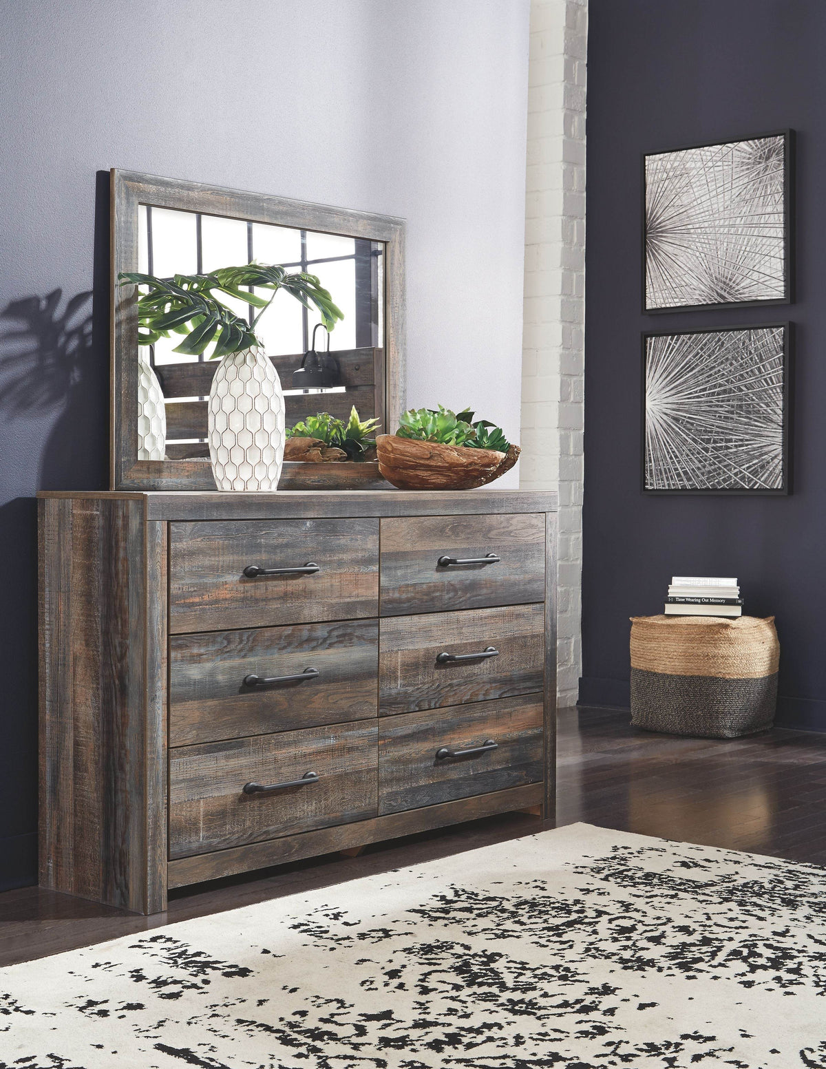 Drystan - Panel Bedroom Set - Forward Furniture