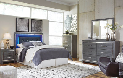 Lodanna - Upholstered Panel Bed - Forward Furniture