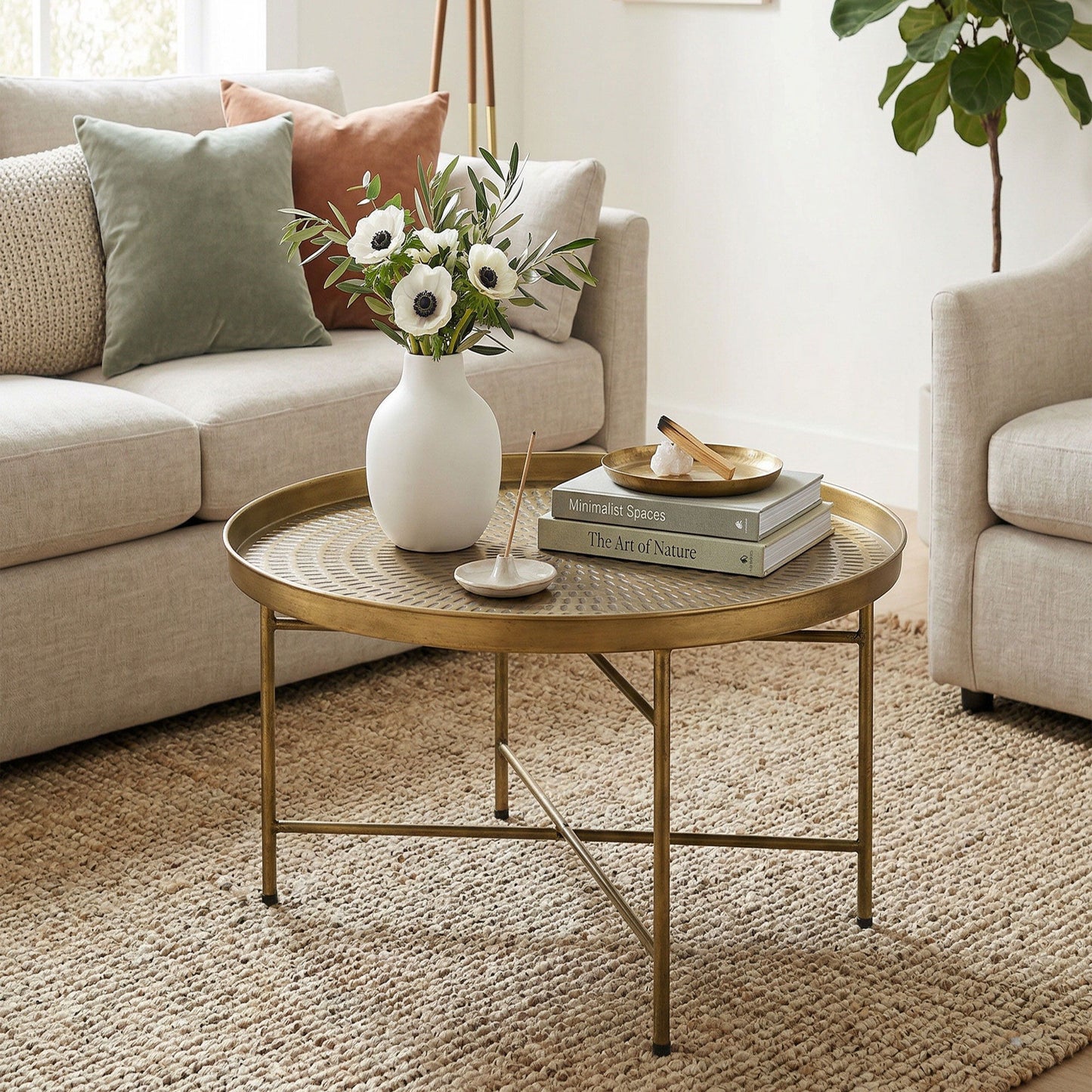 Vintage Coffee Table for Living Room, 24" Round Center Table with Hammered Tray Top and Metal Frame, Gold