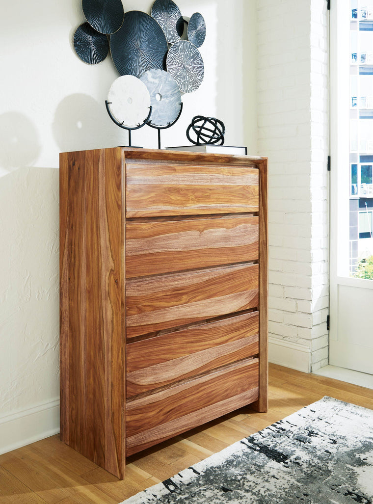 Dressonni - Brown - Five Drawer Chest - Forward Furniture