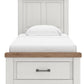 Savonport - Panel Storage Bed