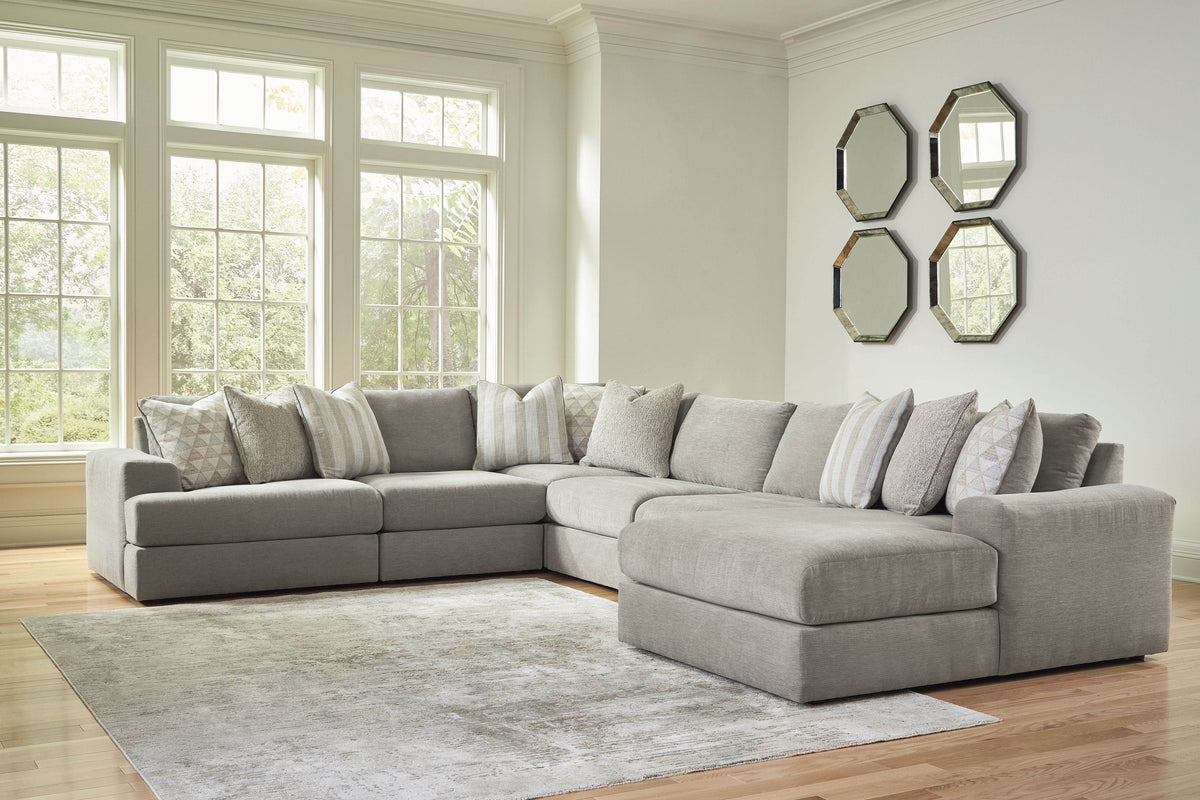 Avaliyah - Sectional - Forward Furniture