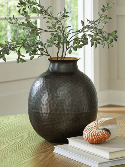 Woody - Vase - Forward Furniture