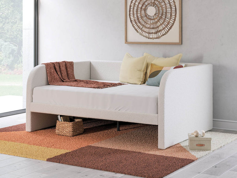 Arloster - Upholstered Day Bed - Forward Furniture