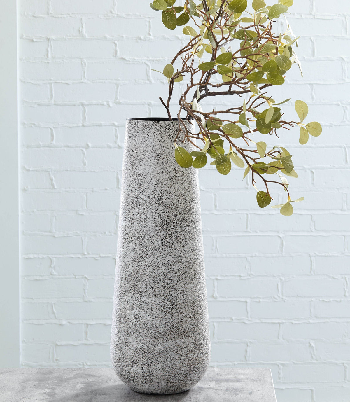 Fynn - Vase - Forward Furniture