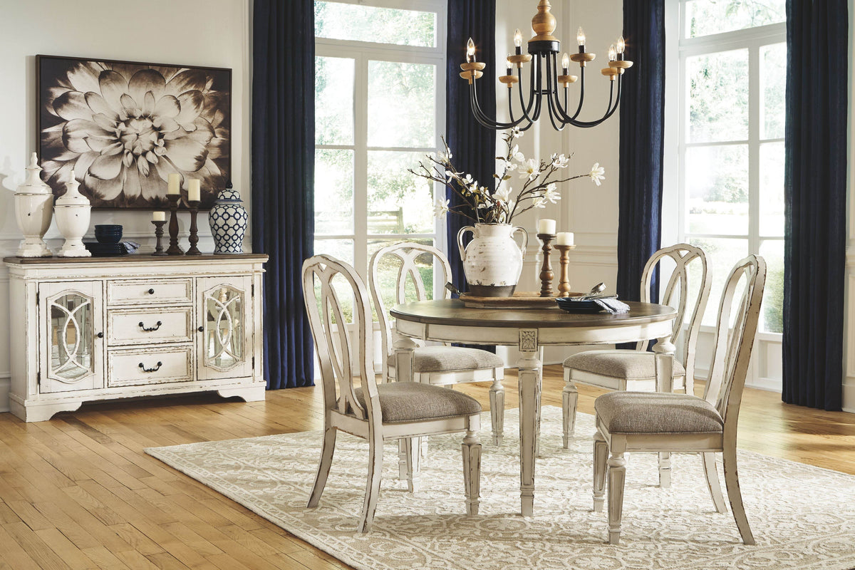 Realyn - Chipped White - Oval Dining Room Extension Table - Forward Furniture