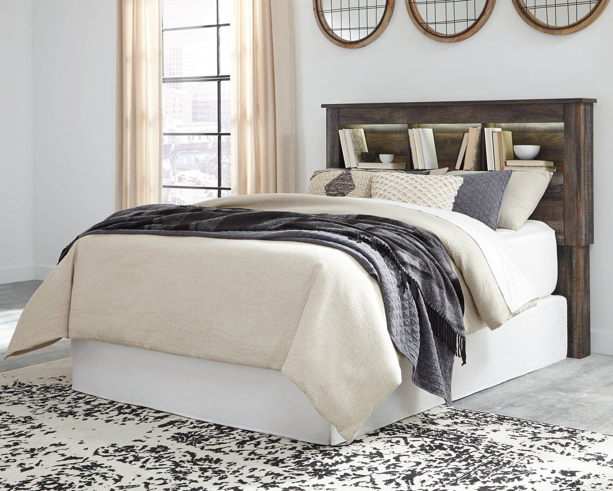 Drystan - Bookcase Headboard - Forward Furniture