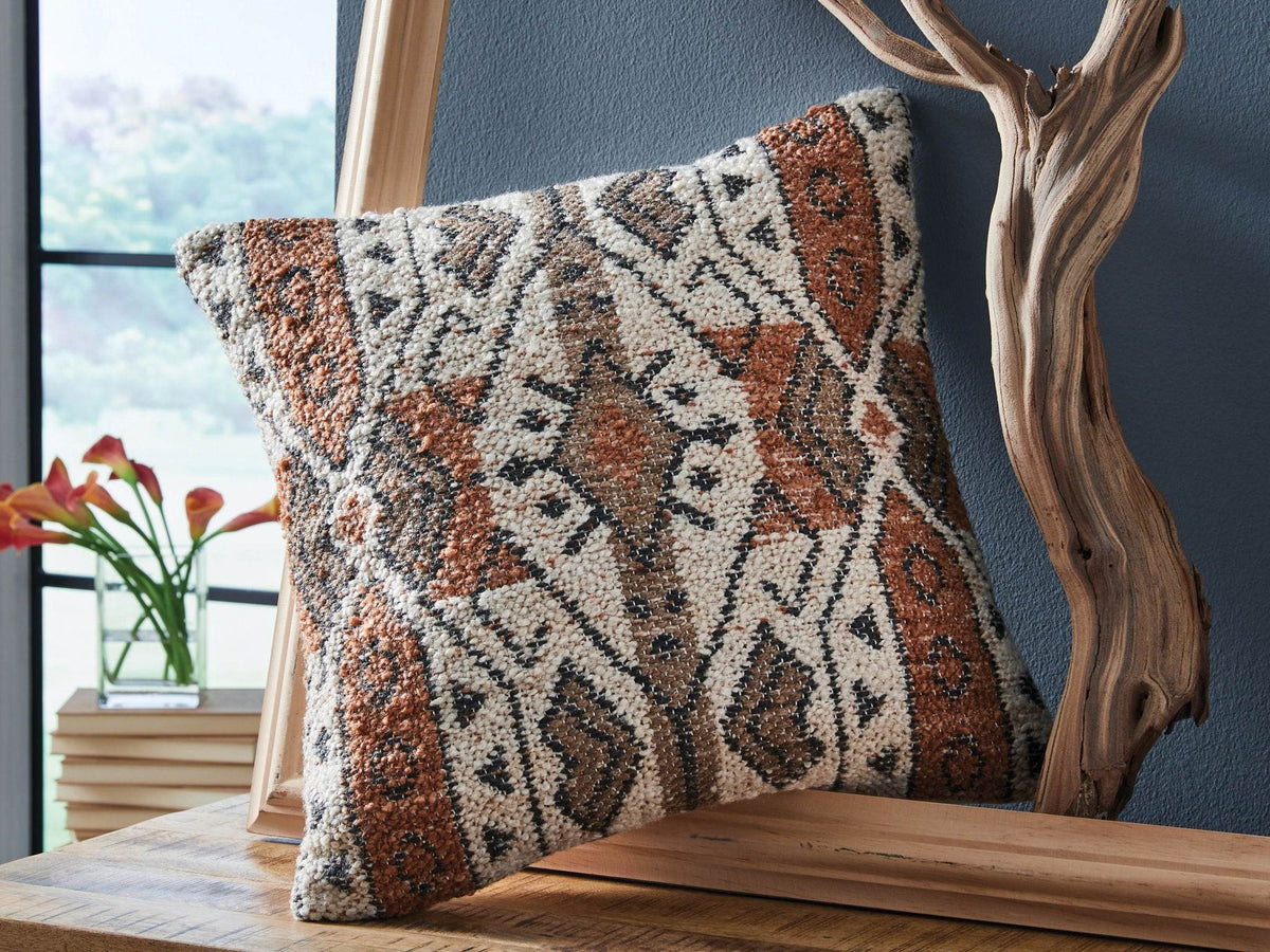 Kierenworth - Pillow - Forward Furniture