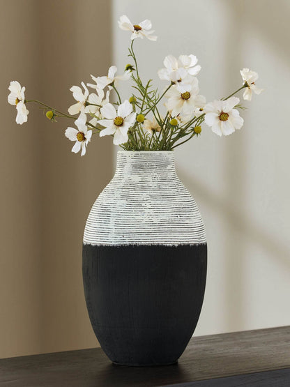Girtha - Vase - Forward Furniture