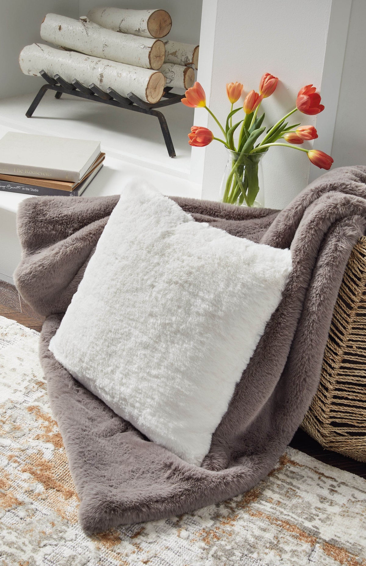 Gariland - Faux Fur Pillow - Forward Furniture