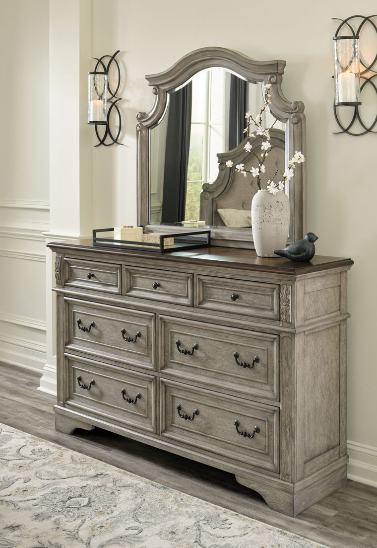 Lodenbay - 6 Pc. - Dresser, Mirror, Chest, King Panel Bed - Antique Gray