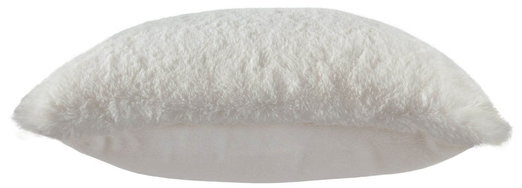 Gariland - Faux Fur Pillow - Forward Furniture