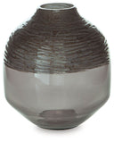 7.25"W x 7.25"D x 8"H