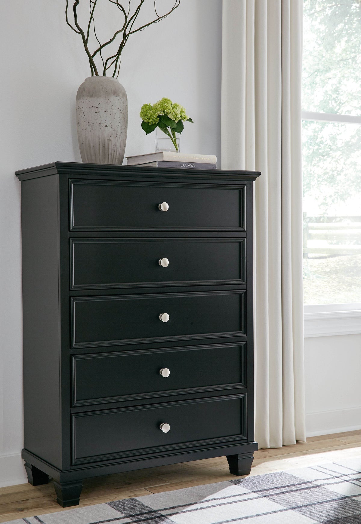 Lanolee - Black - Five Drawer Chest - Forward Furniture