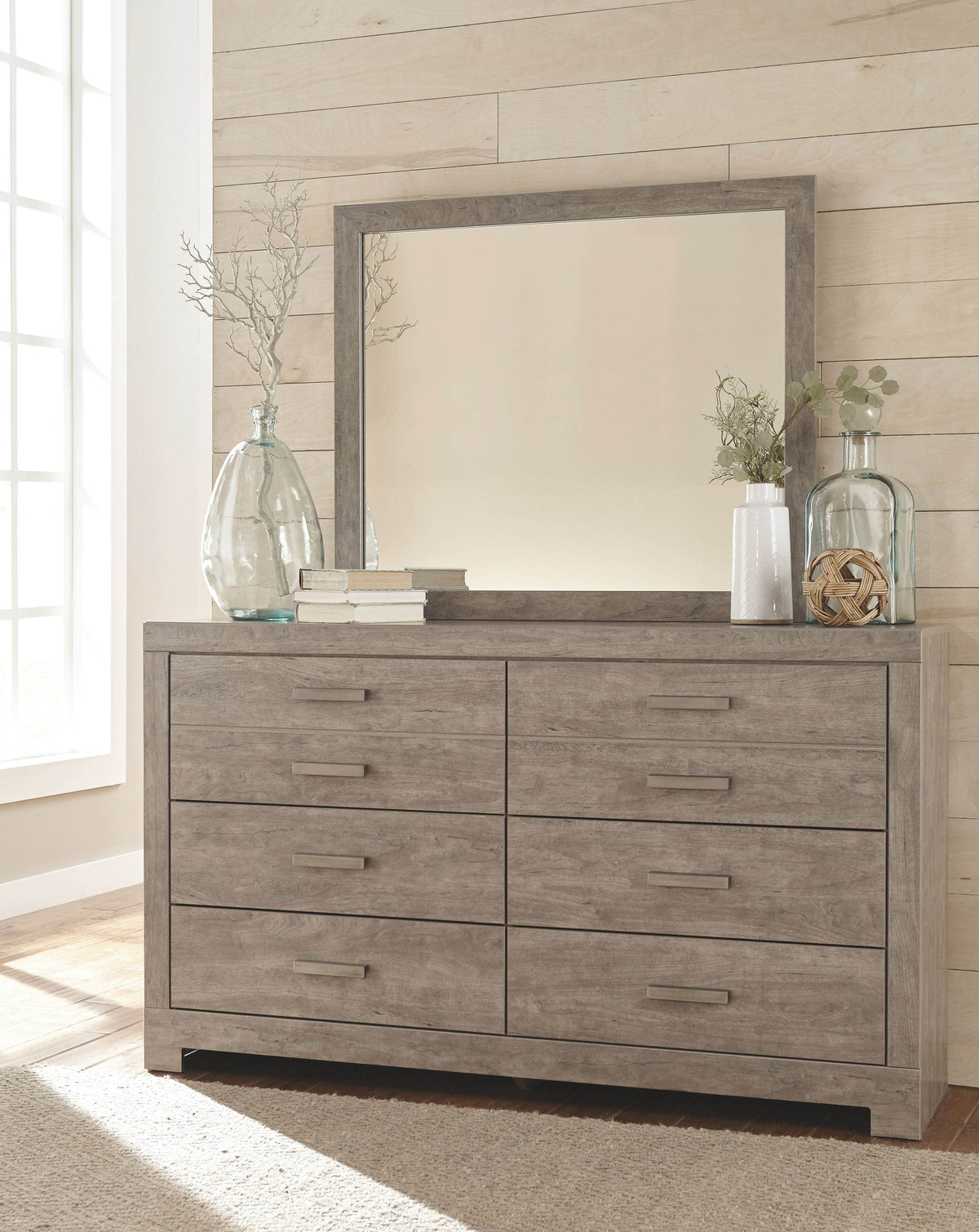 Culverbach - Gray - 5 Pc. - Dresser, Mirror, Queen Upholstered Bed, 2 Nightstands - Forward Furniture