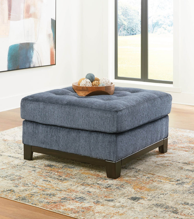 Maxon Place - Oversized Accent Ottoman - Forward Furniture