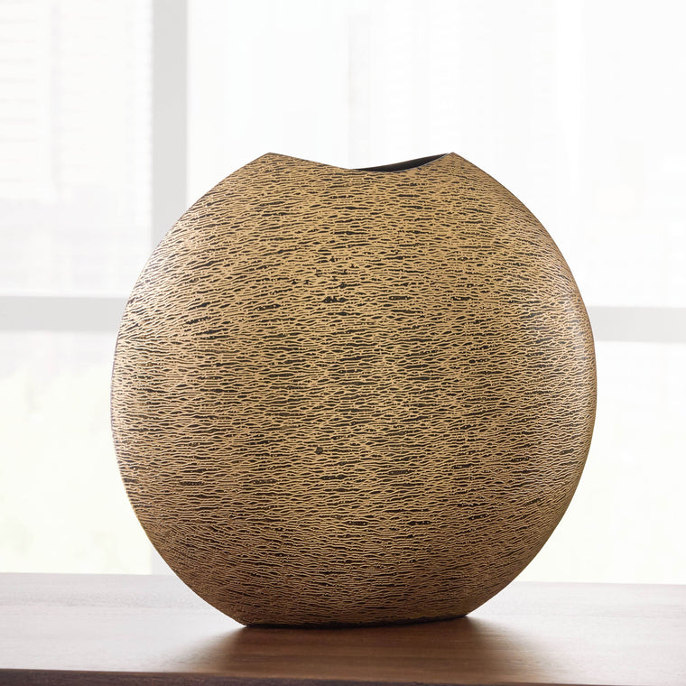 Iansboro - Vase - Forward Furniture