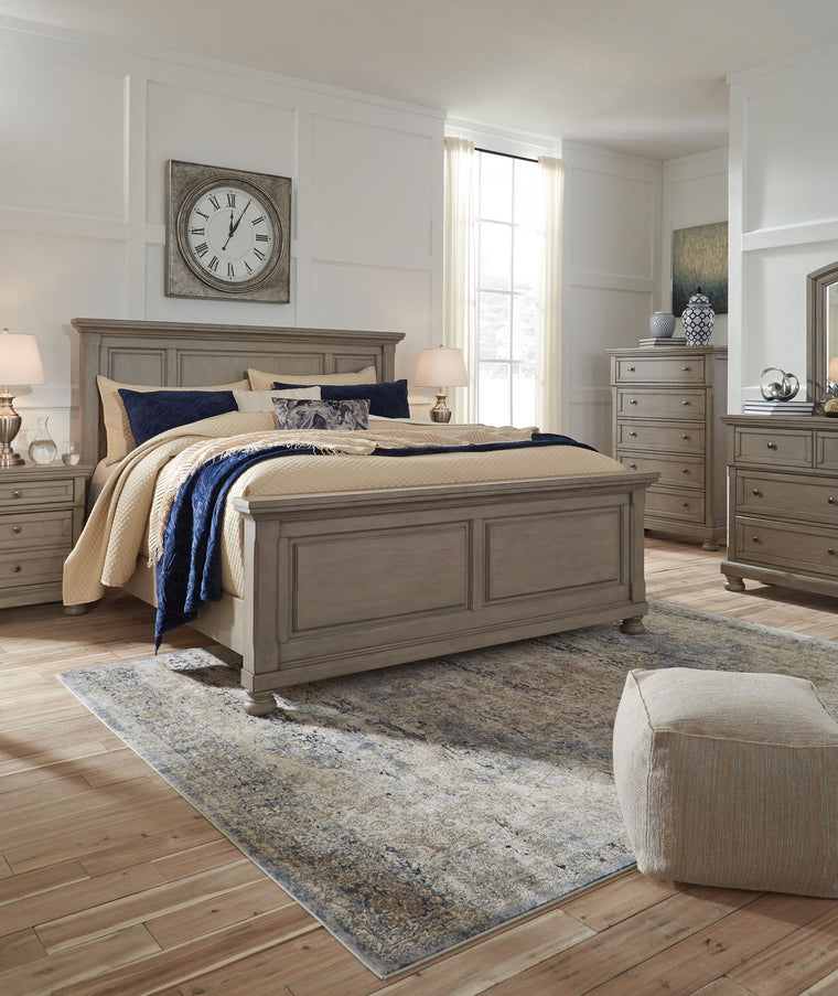 Lettner - Queen Panel Bed - Light Gray