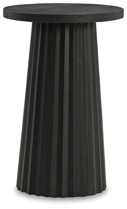 Ceilby - Accent Table - Forward Furniture