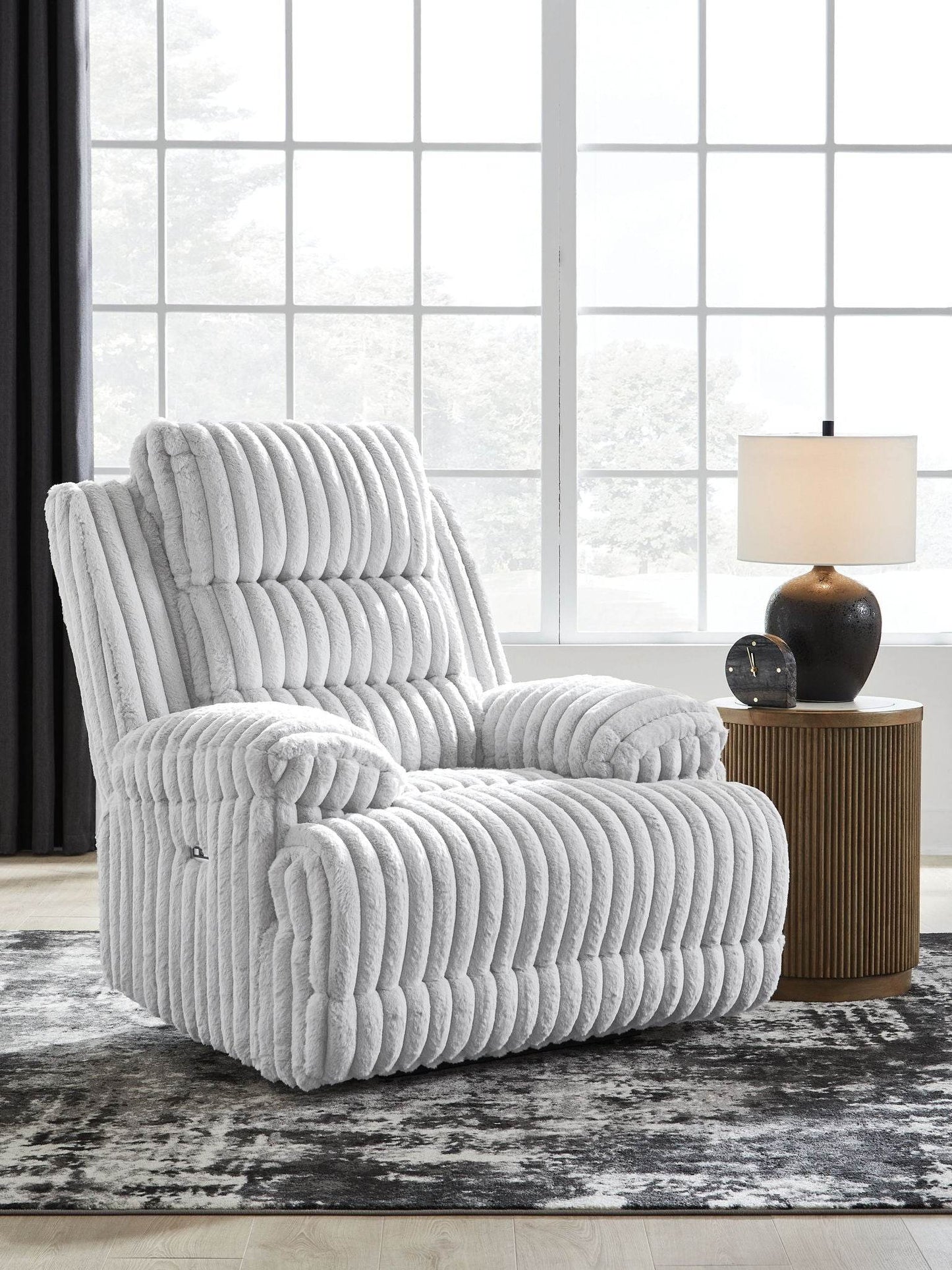 Rhines Falls - Alloy - Zero Wall Recliner - Forward Furniture