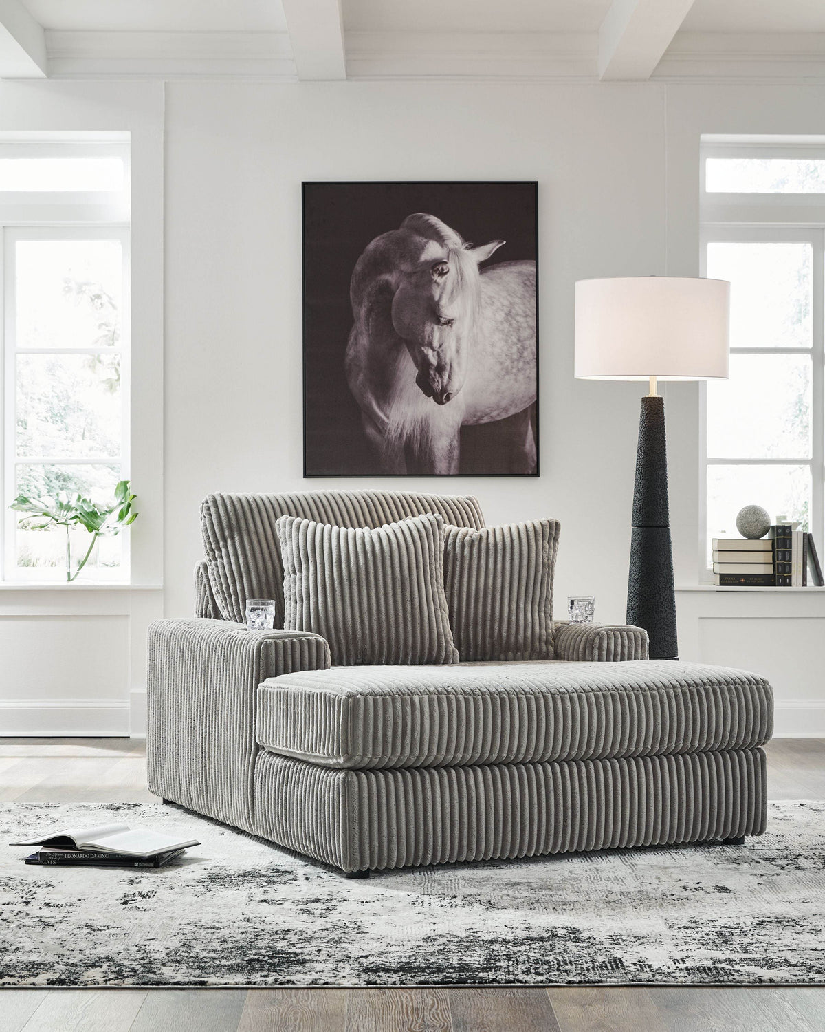 Lindyn - Chaise - Forward Furniture