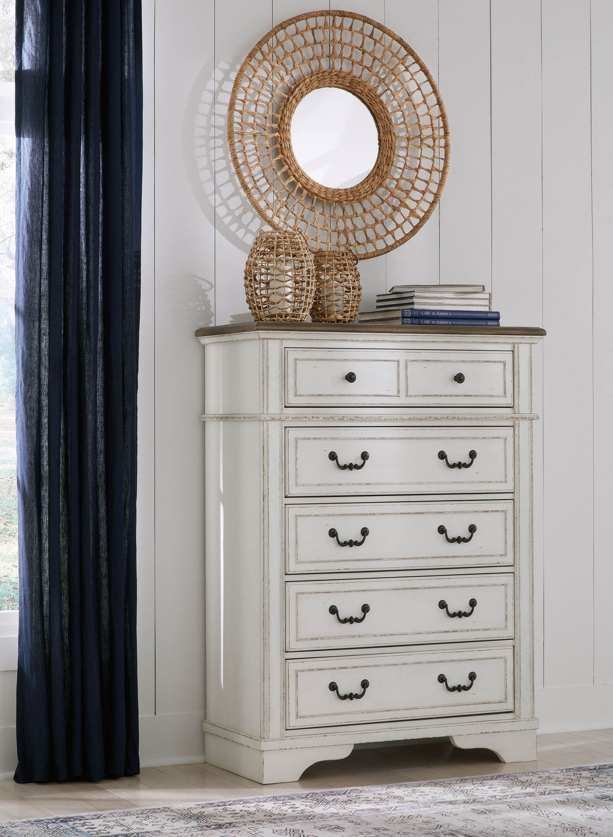 Blendon - Two-tone - Five Drawer Chest - Forward Furniture
