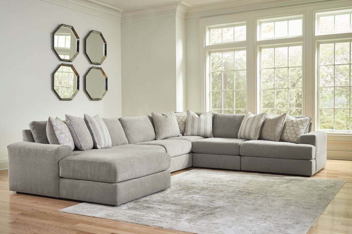 Avaliyah - Sectional - Forward Furniture