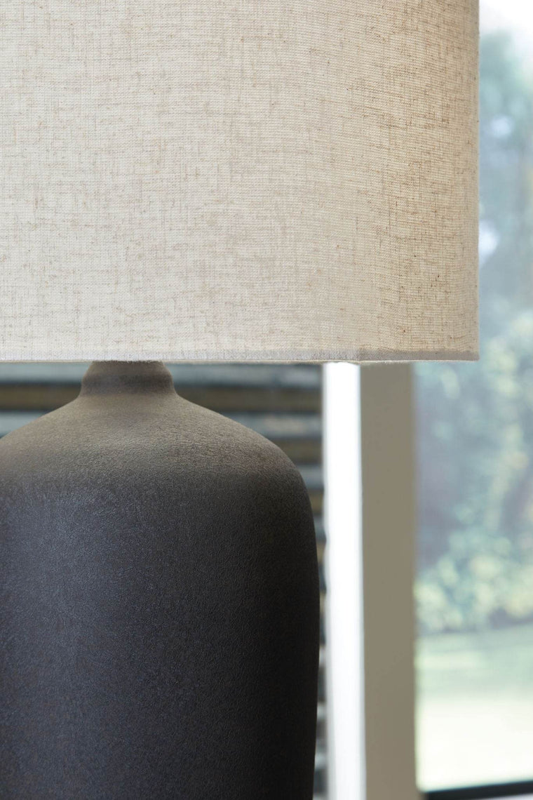 Ryenburg - Black - Metal Table Lamp - Forward Furniture