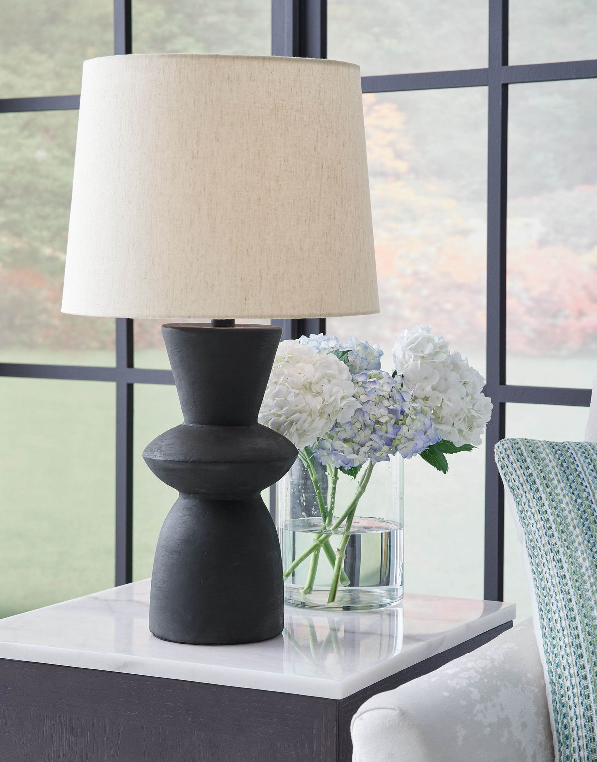 Scarbot - Distressed Black - Paper Table Lamp (Set of 2) - Forward Furniture