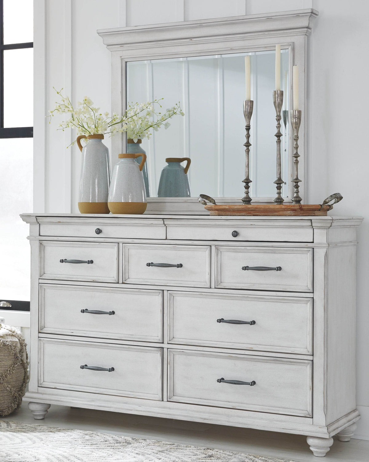 Kanwyn - Panel Bedroom Set - Forward Furniture