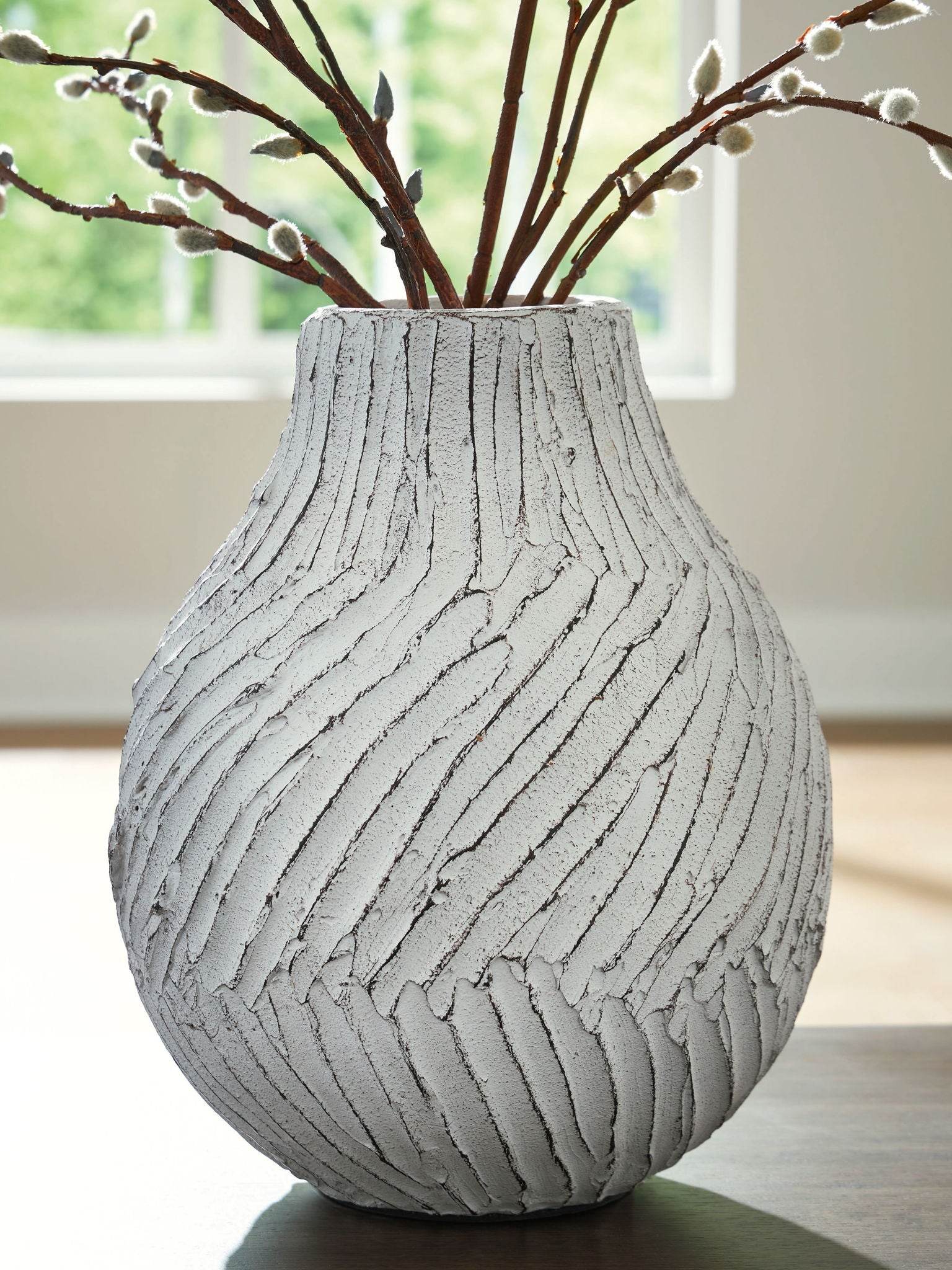 Shelvie - Vase - Forward Furniture