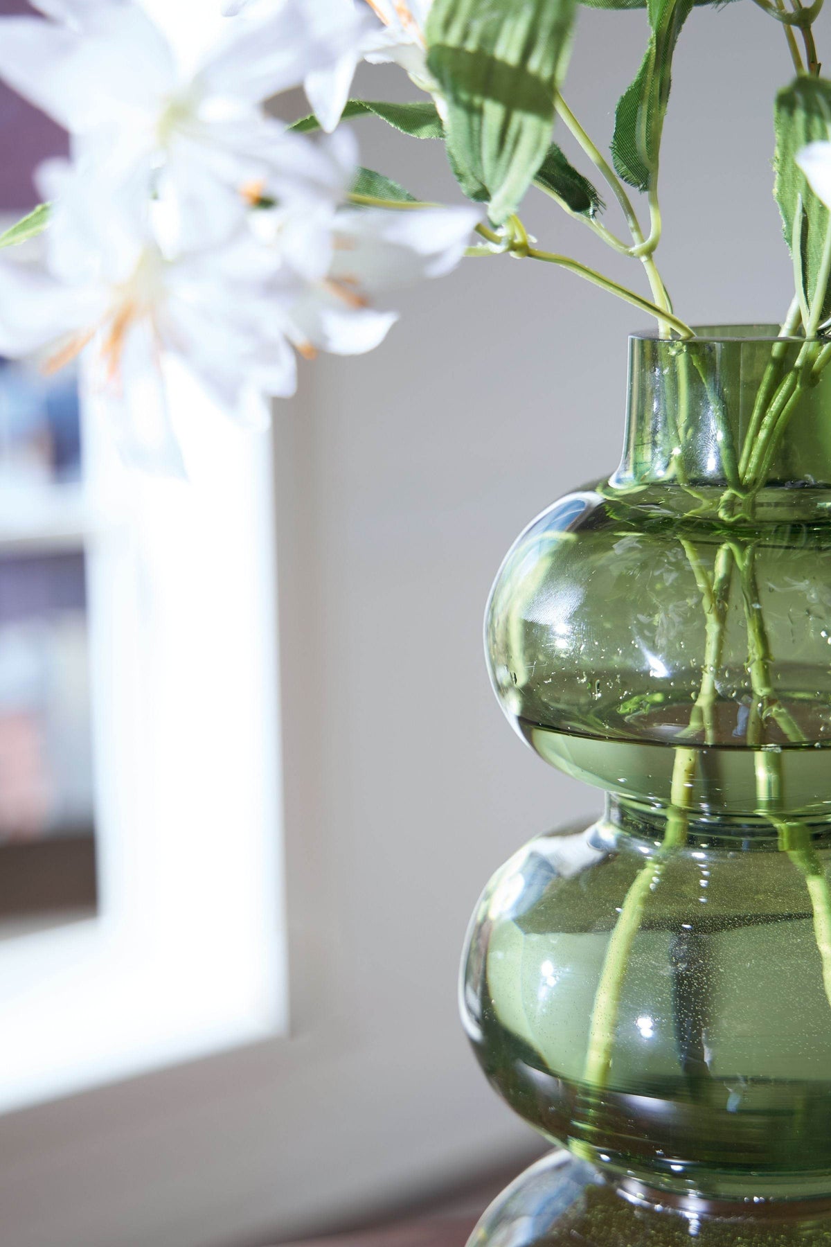 Renethorne - Vase - Forward Furniture