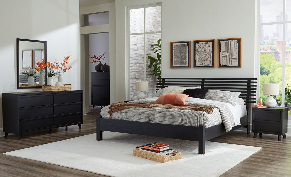 Danziar - 8 Pc. - Dresser, Mirror, Chest, King Slat Panel Bed With Low Footboard, 2 Nightstands - Black