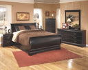 6 Pc. Bed, Dresser, Mirror, Chest