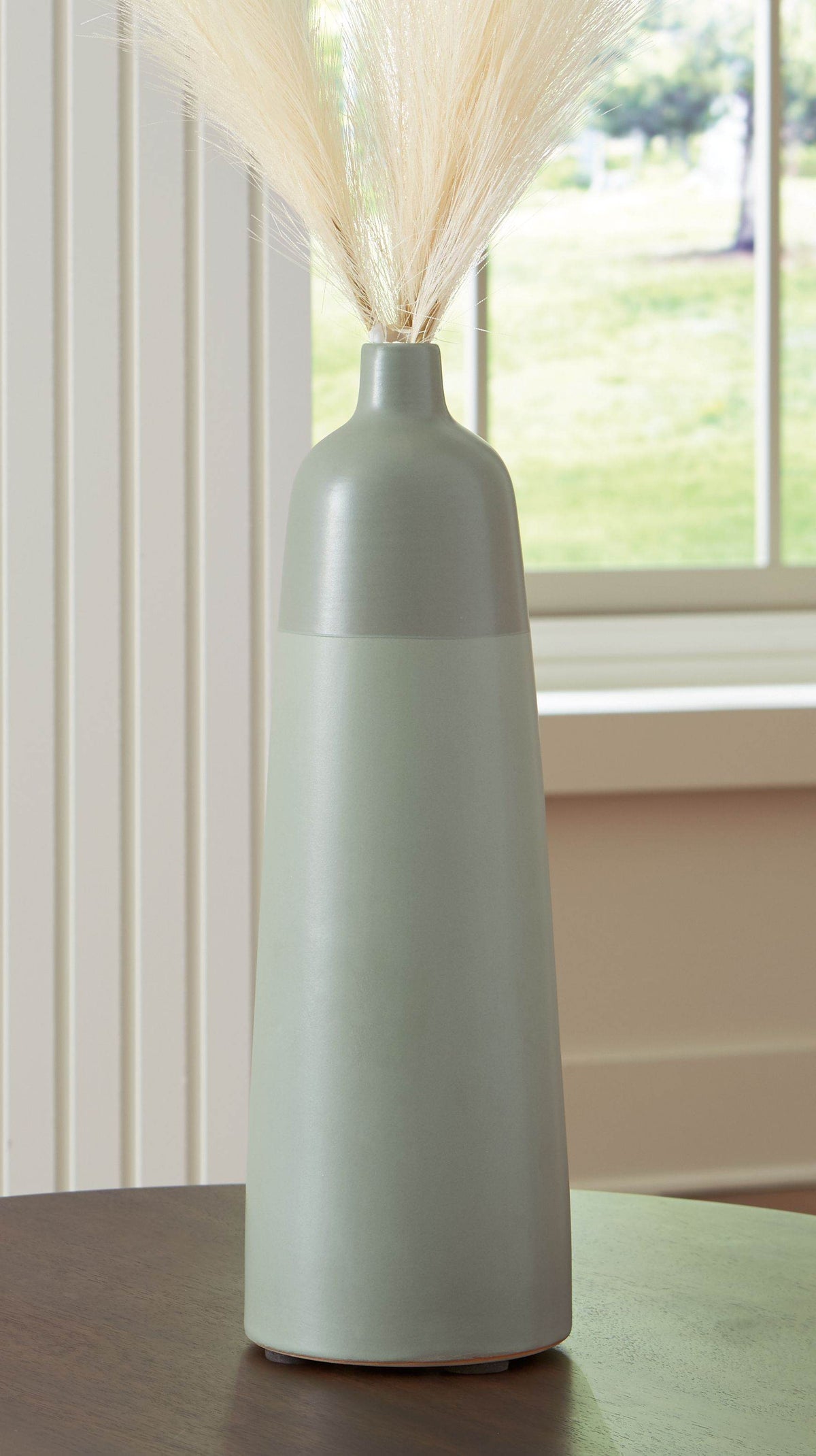 Peerland - Vase - Forward Furniture