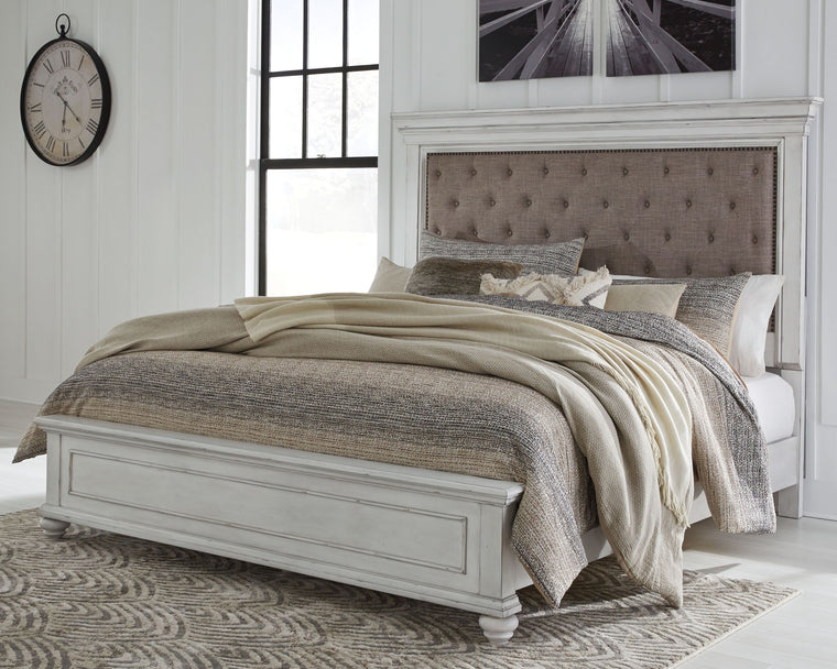 Kanwyn - Upholstered Panel Bed