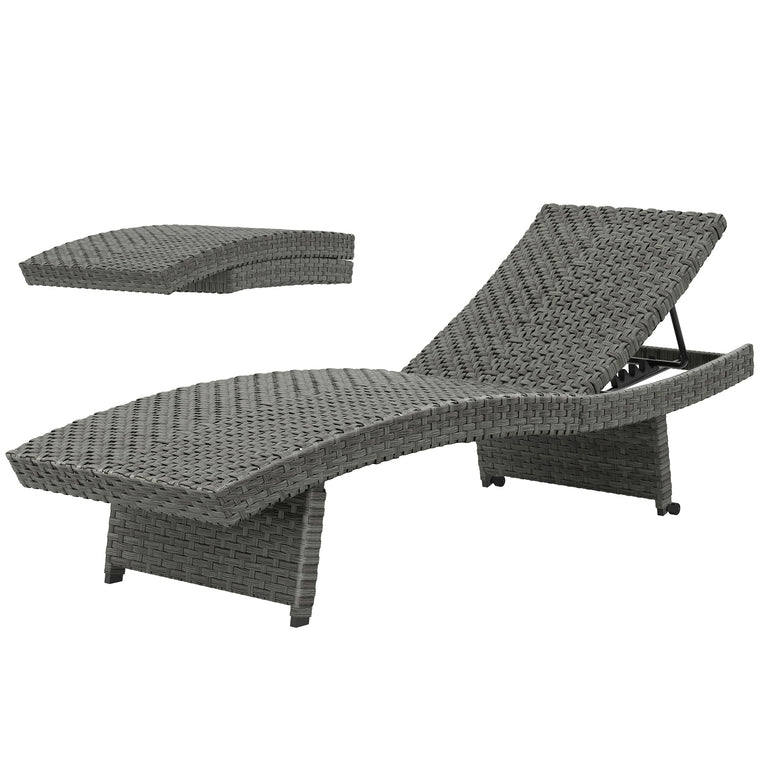 Folding Wicker Chaise Lounge, 4-Level Backrest
