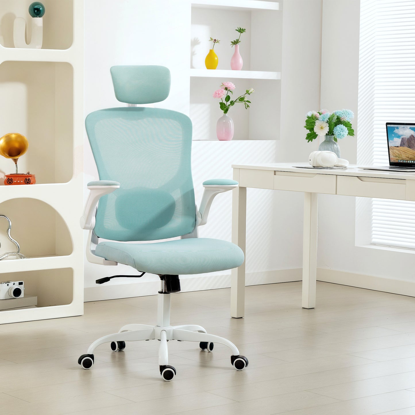 Ergonomic Office Chair, Mesh Desk Chair with Adjustable Headrest, Lumbar Support and Height, Tilt Function, Light Green
