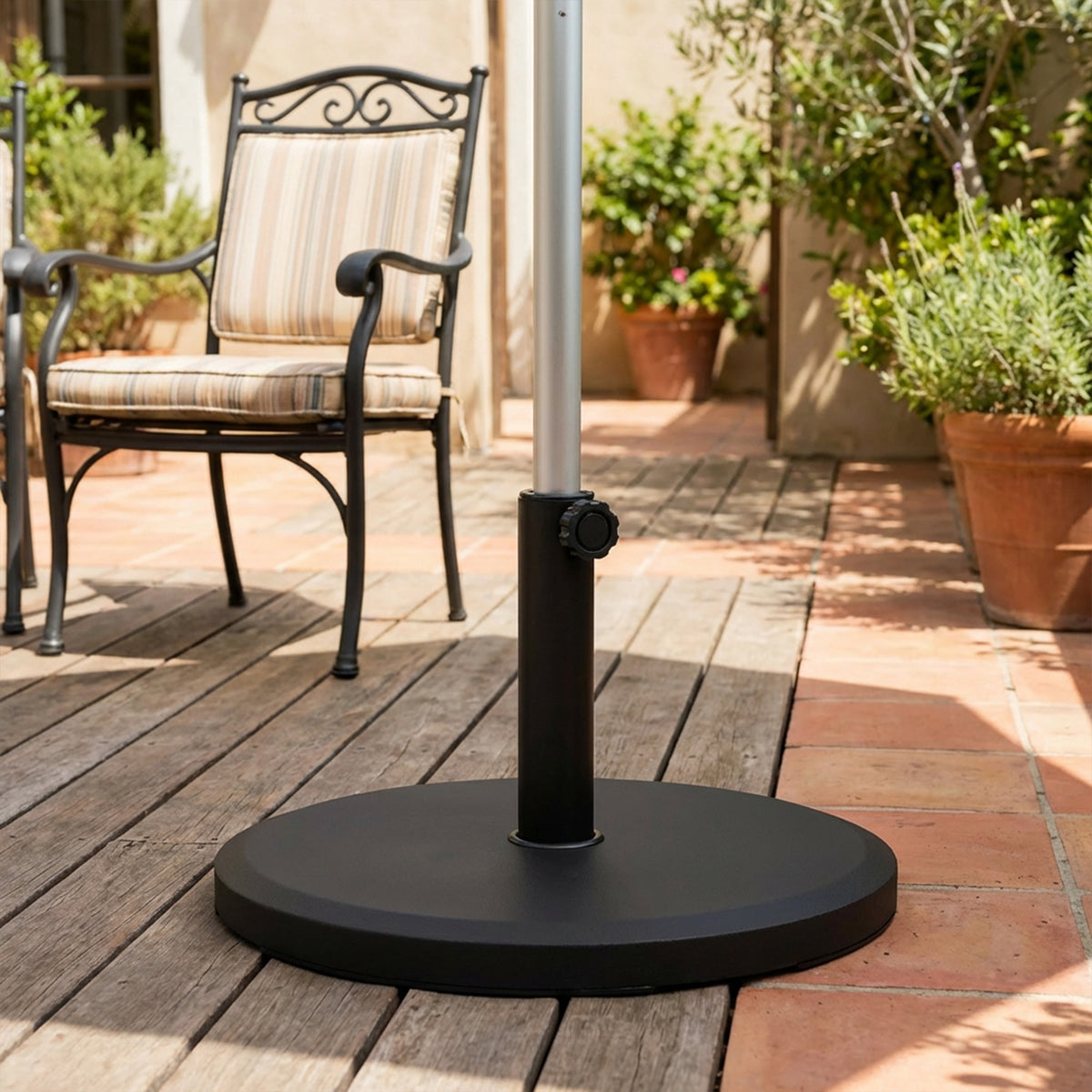 29 lbs Heavy-Duty Cement Patio Umbrella Base