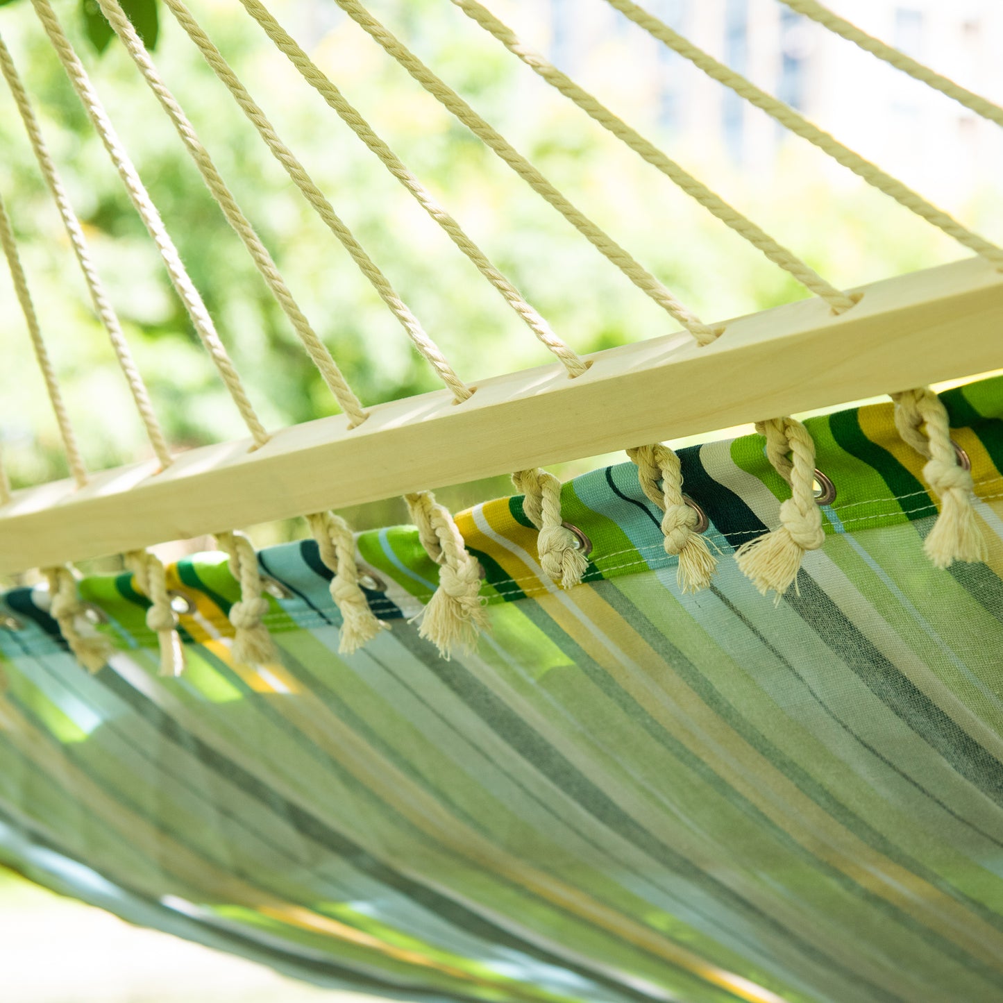 83" Patio Double Hammock, Wide Outdoor Hammock Bed Striped Fits 2 People Sunbed Camping hang Sleep w/ Pillow, White Stripe
