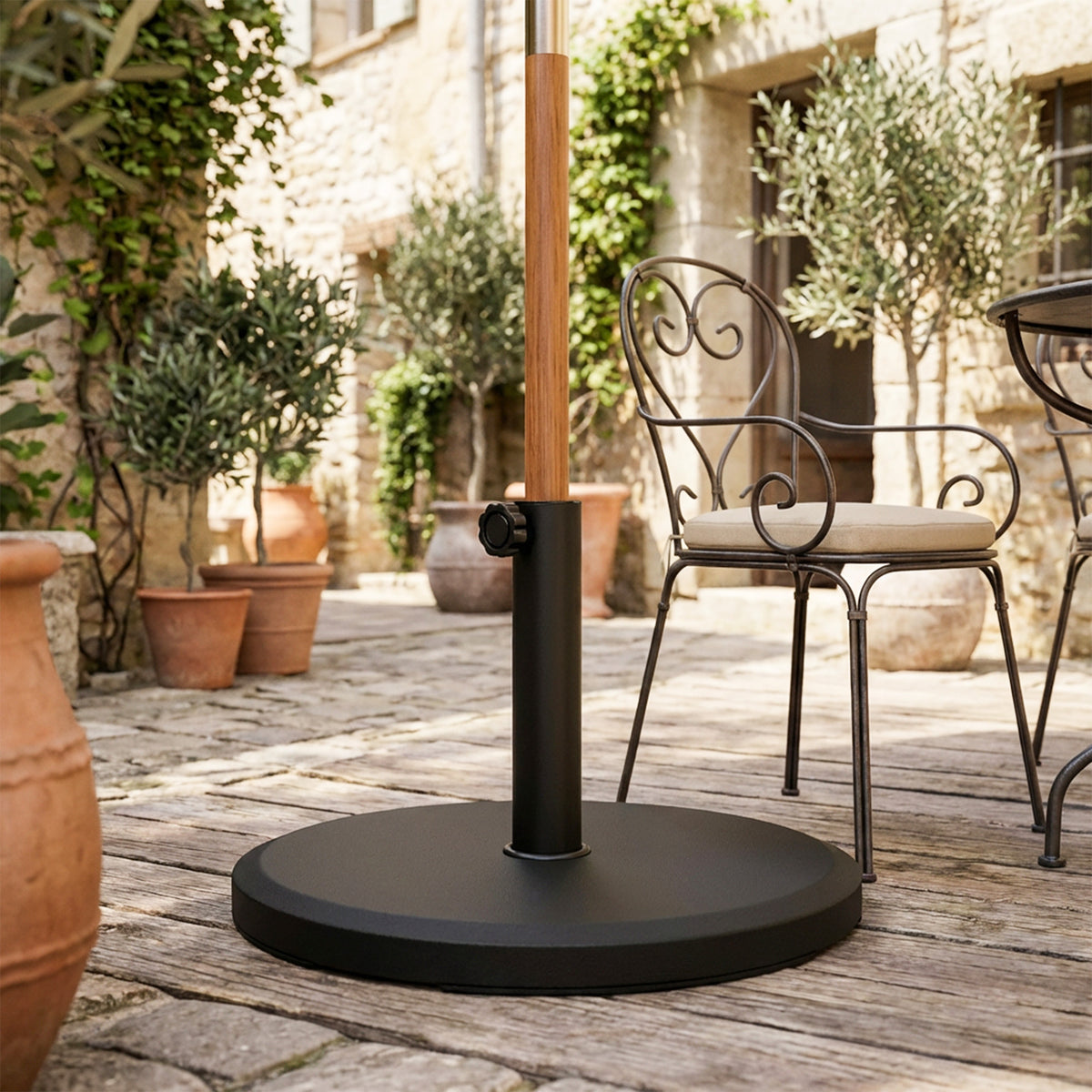 29 lbs Heavy-Duty Cement Patio Umbrella Base