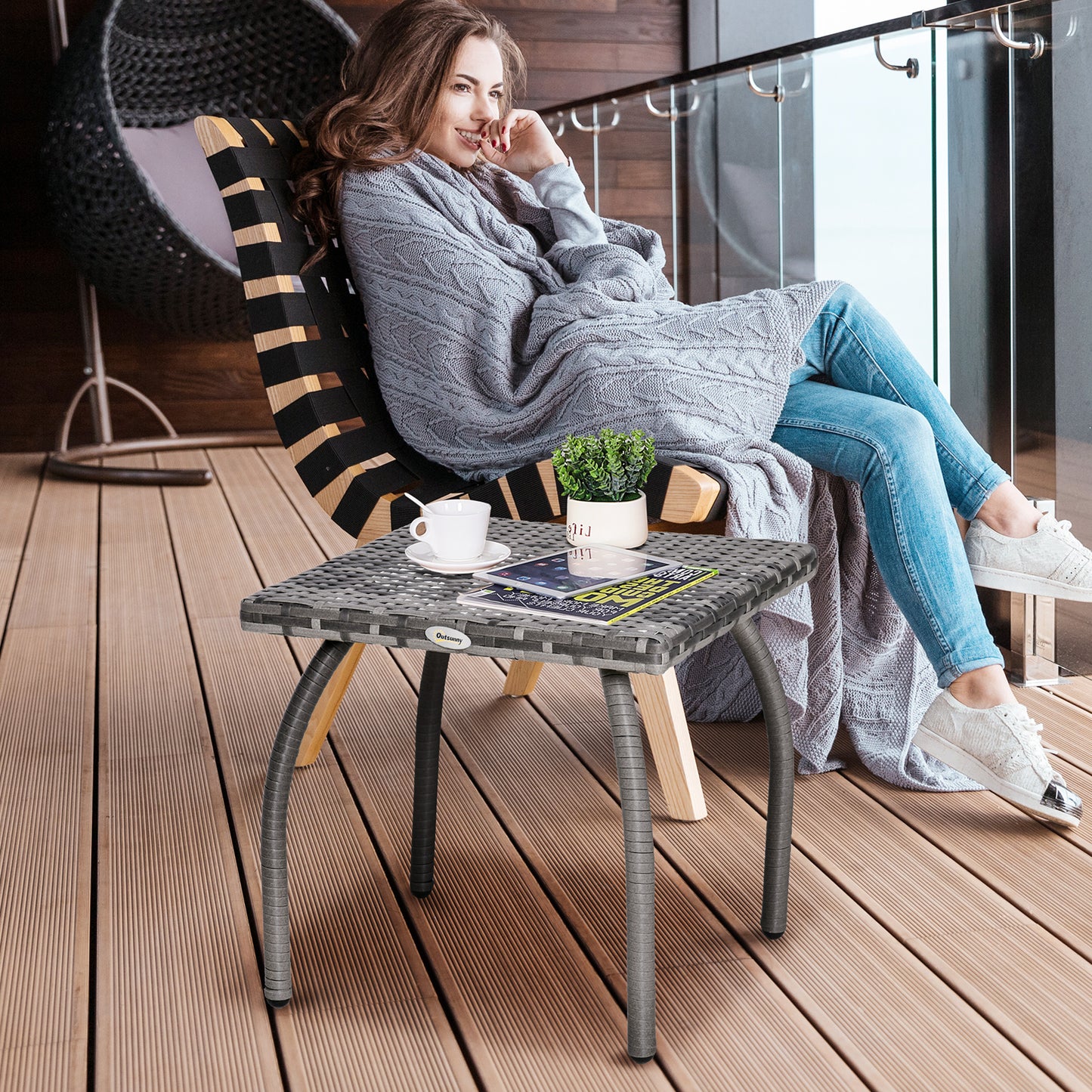 18" Rattan Coffee Table Outdoor Side Table Patio Wicker Furniture, Small Square with All-Weather PE for Garden, Balcony, Backyard, Poolside, Grey