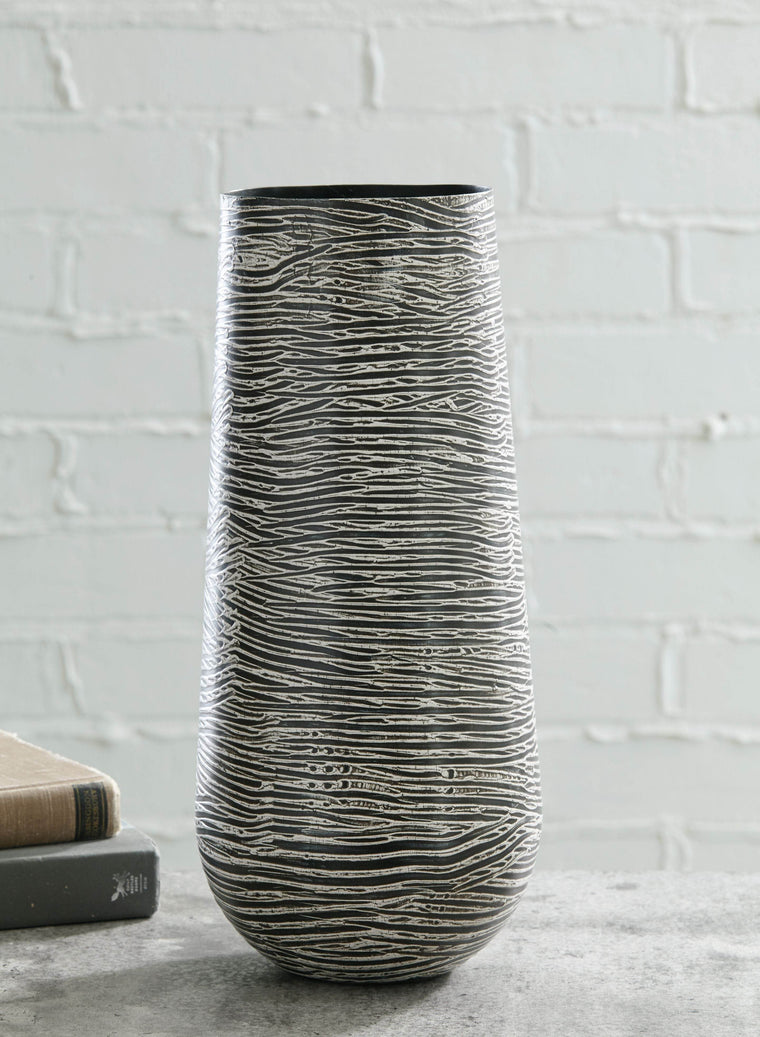 Fynn - Vase - Forward Furniture