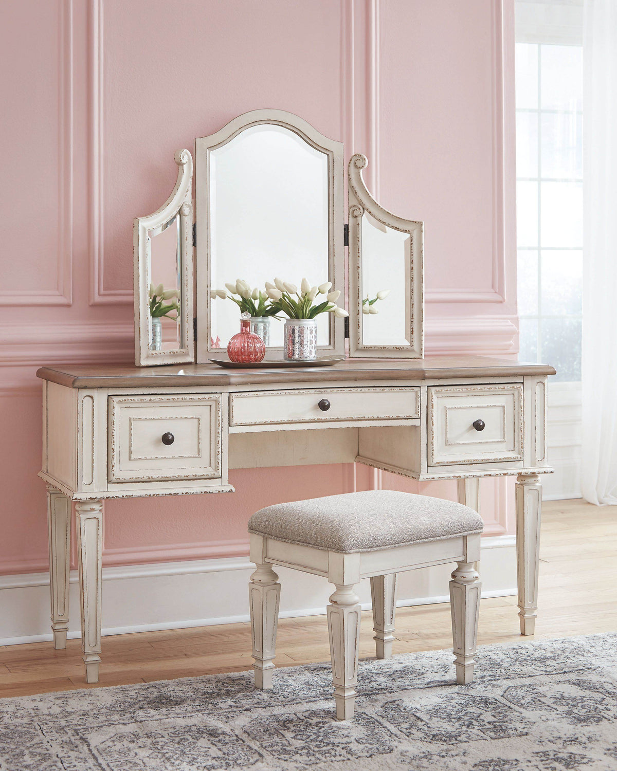 Realyn - White / Brown / Beige - Vanity/Mirror/Stool (Set of 3) - Forward Furniture