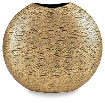 Iansboro - Vase - Forward Furniture