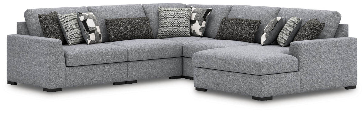 Bealton - Sectional - Forward Furniture