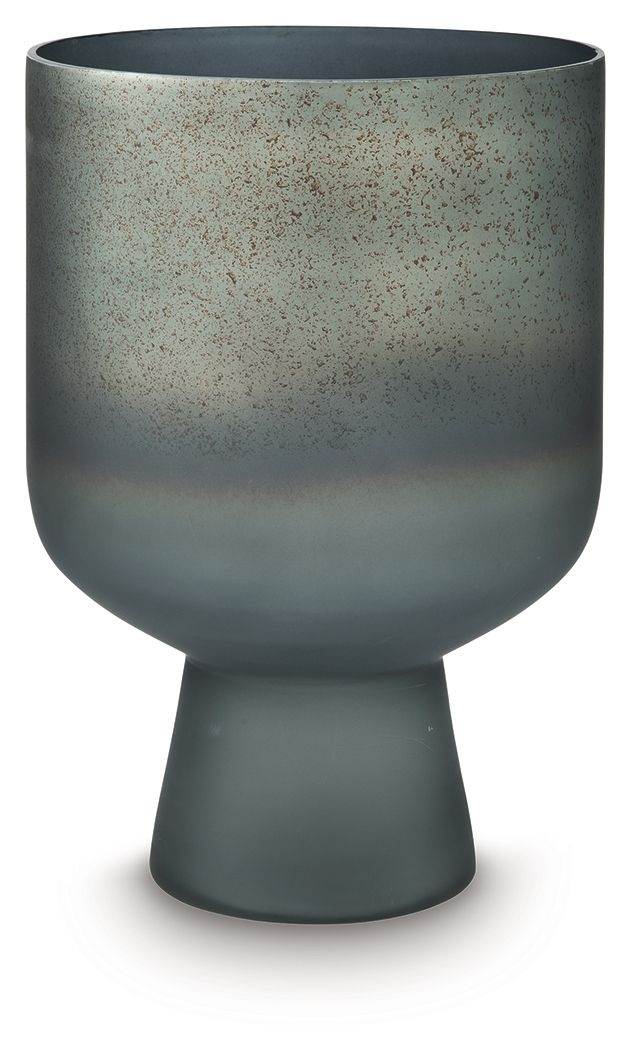 Pennmore - Vase - Forward Furniture